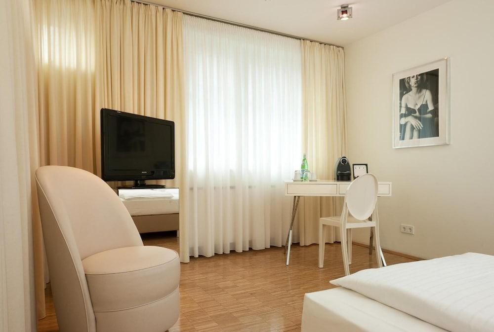 קלן Hotel Santo מראה חיצוני תמונה