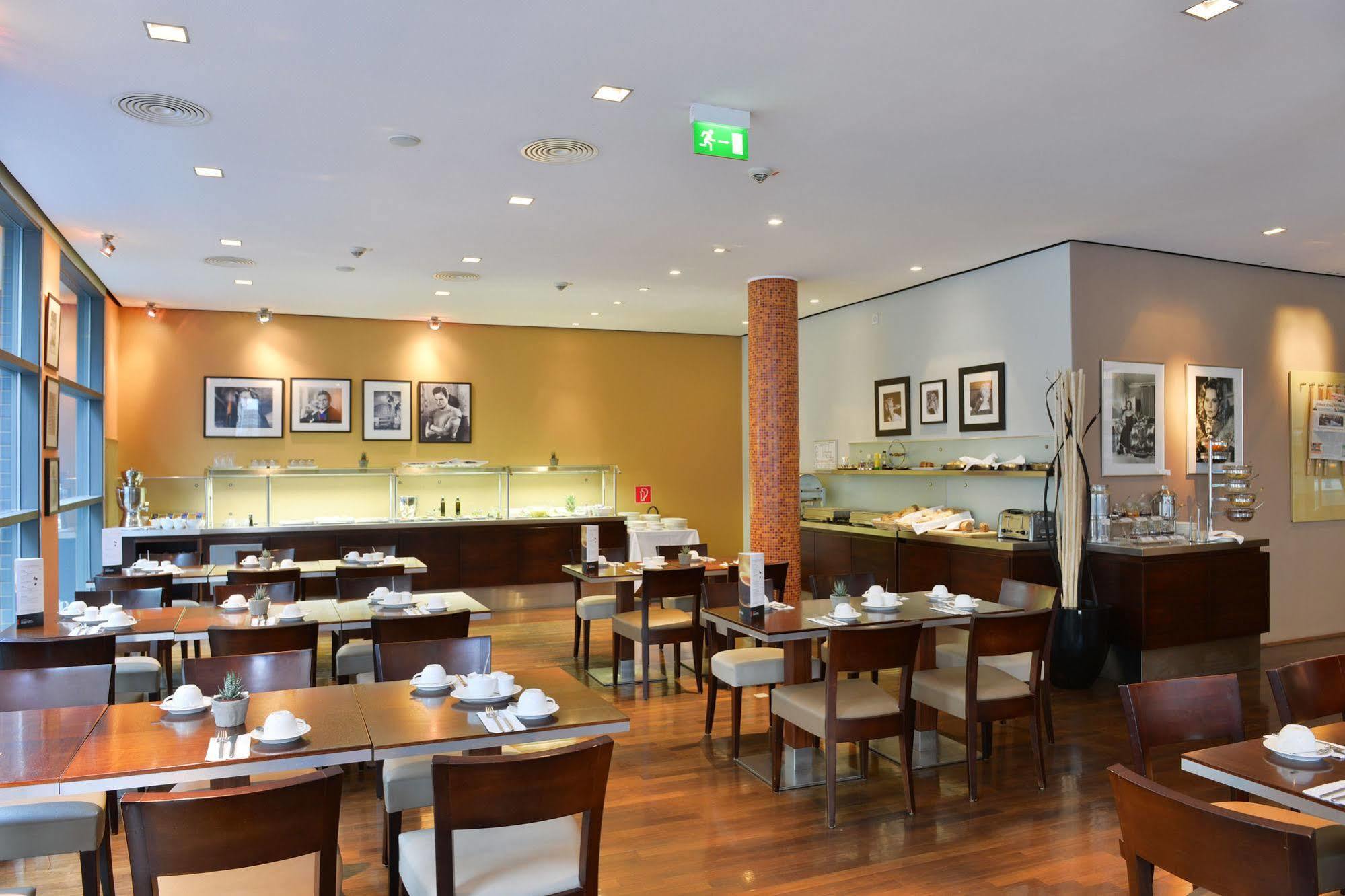 קלן Hotel Santo מראה חיצוני תמונה