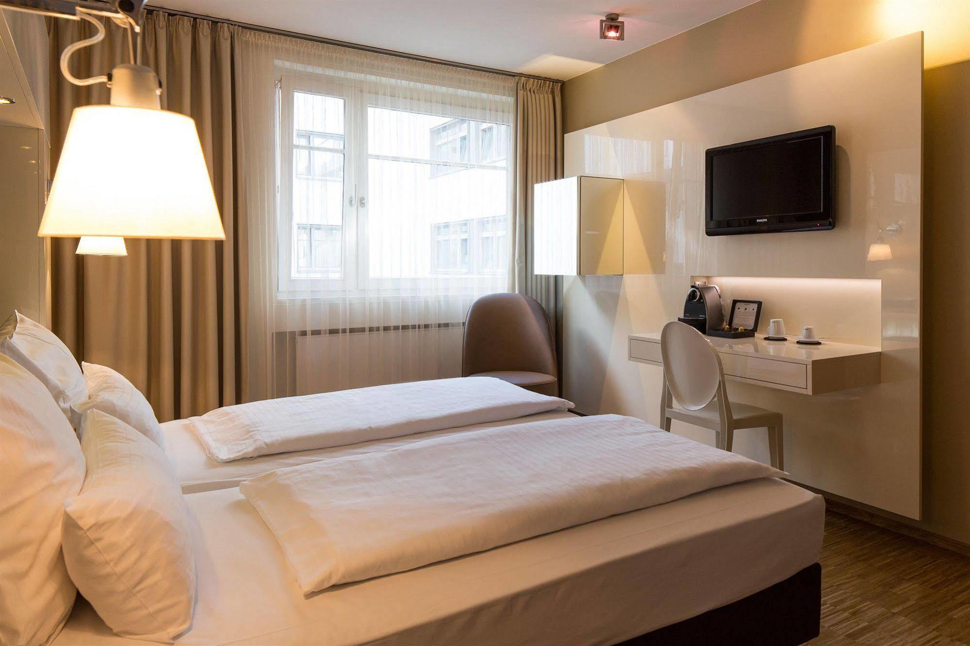 קלן Hotel Santo מראה חיצוני תמונה
